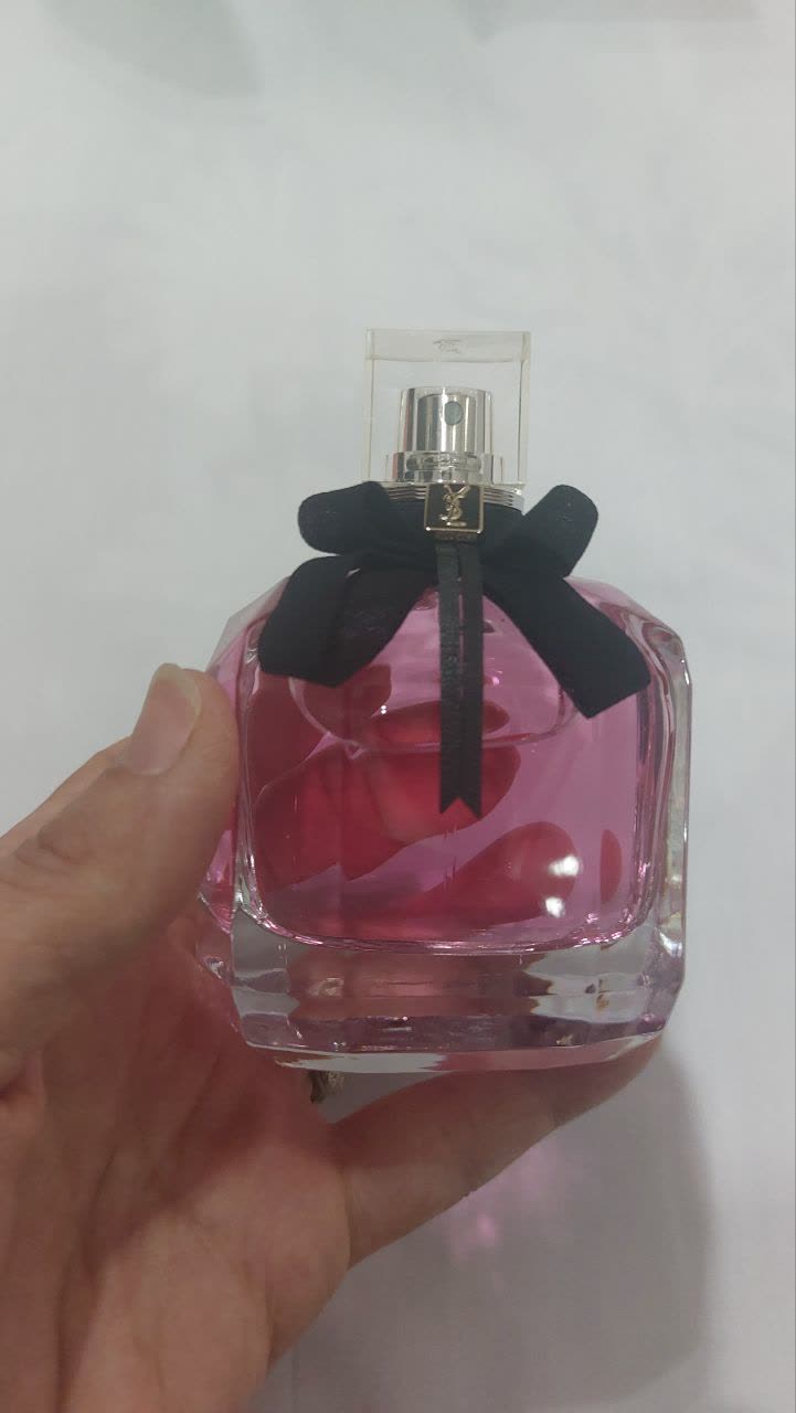 عطر مون پاریس  از برند ایوسن لورن
